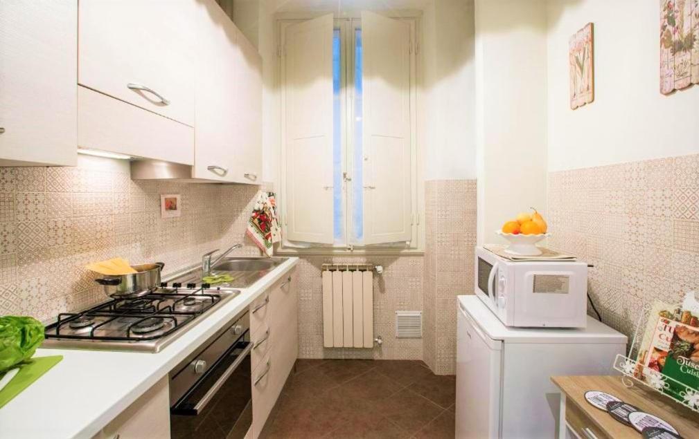 Charming Suite Cavour Heart Of Firenze Eksteriør bilde