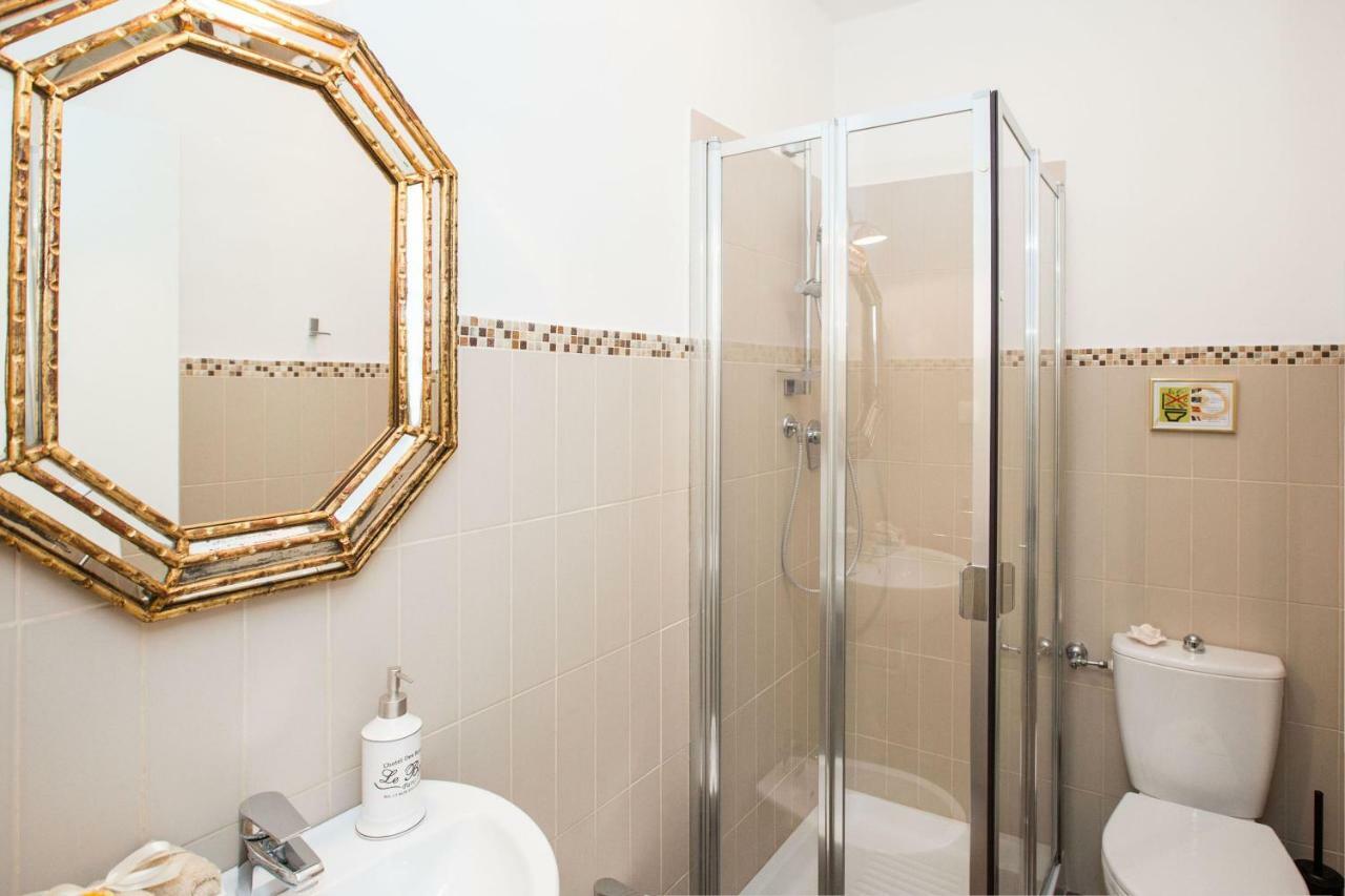 Charming Suite Cavour Heart Of Firenze Eksteriør bilde